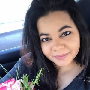 Meet your Posher, Patrícia